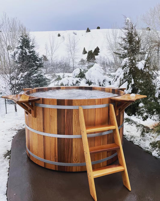 Western Red Cedar Hot Tub!